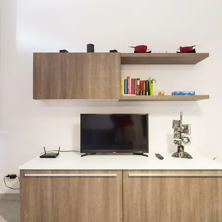 Legnone Flat Lägenhet Milano